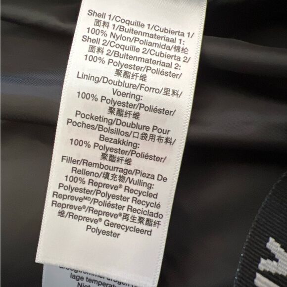 DKNY Sport NWT Puffer Jacket Hooded Colorblock Burgundy w/Zipper Front $169.50+ - Picture 11 of 13